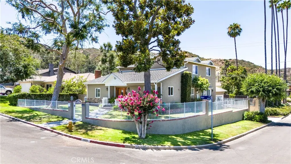 10159 Parr Avenue, Sunland, CA 91040 - #1