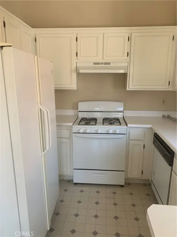 18107 Erik Court #464, Canyon Country, CA 91387
