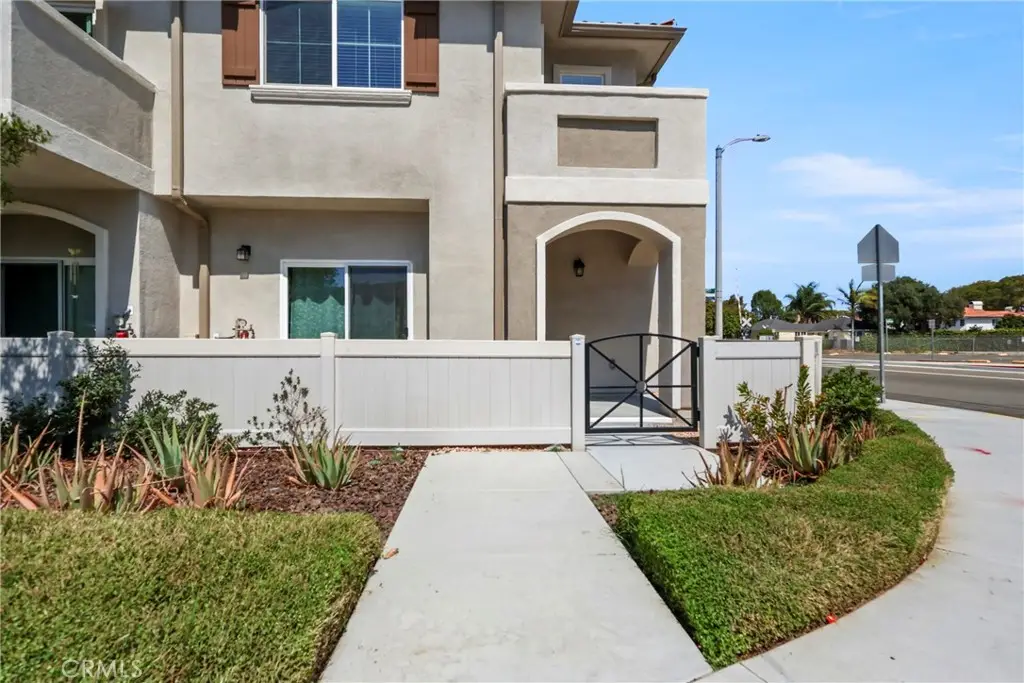 2043 Lincoln Avenue, Torrance, CA 90501 - #1