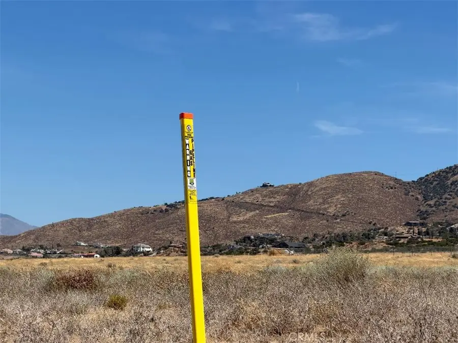 1602 Vac/cor S/farnborough, Palmdale, CA 93551 - #2