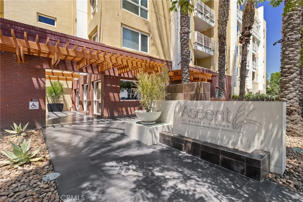 21301 Erwin Street #511, Woodland Hills, CA 91367 - #1
