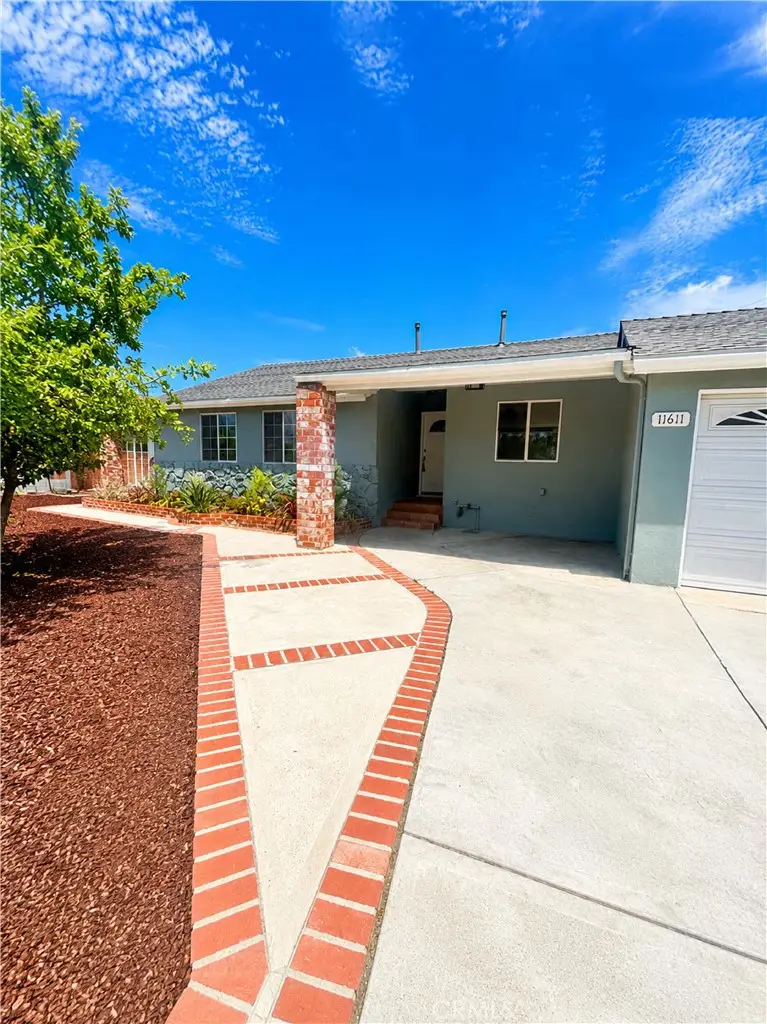 11611 Wixom, North Hollywood, CA 91605 - #1