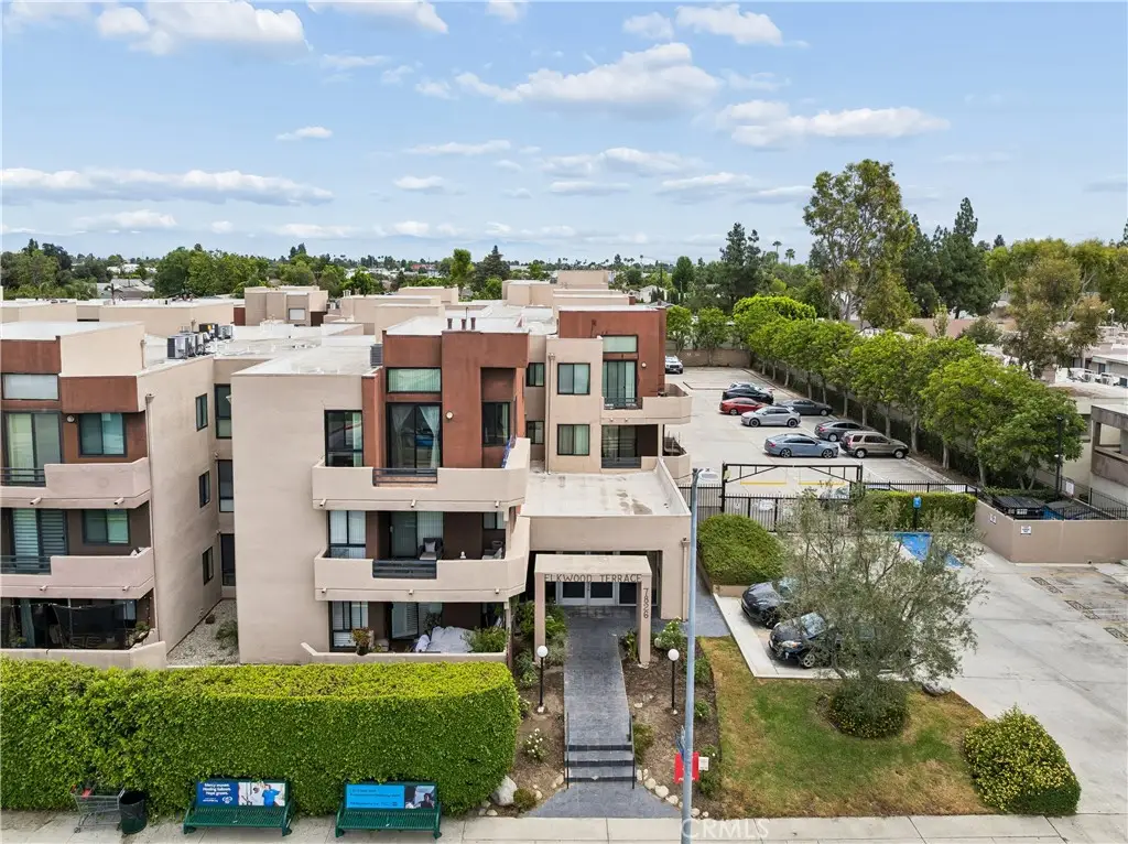 7826 Topanga Canyon #220, Canoga Park, CA 91304 - #1