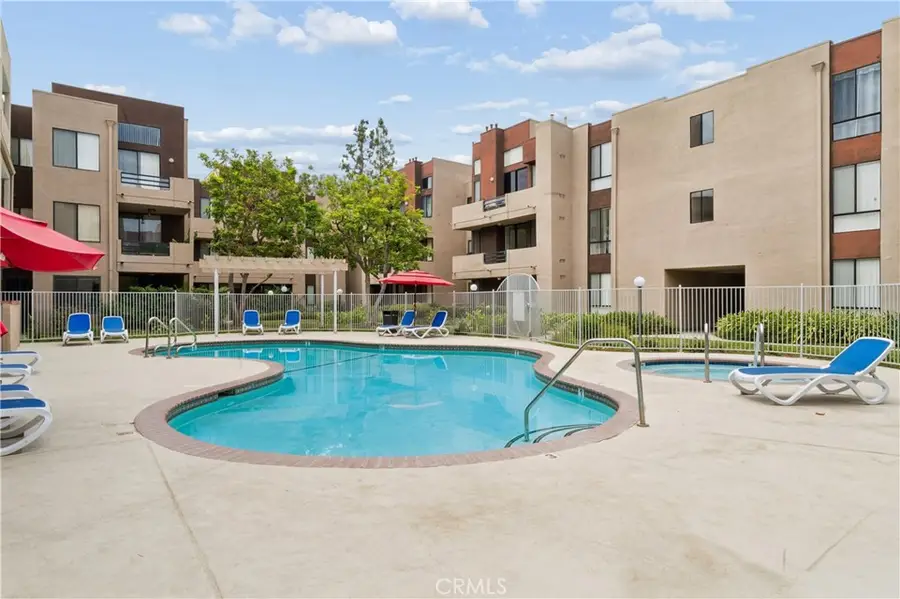 7826 Topanga Canyon #220, Canoga Park, CA 91304 - #2