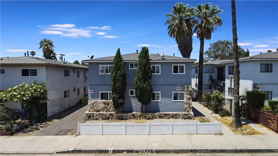 6925 Whitsett, North Hollywood, CA 91605 - #2