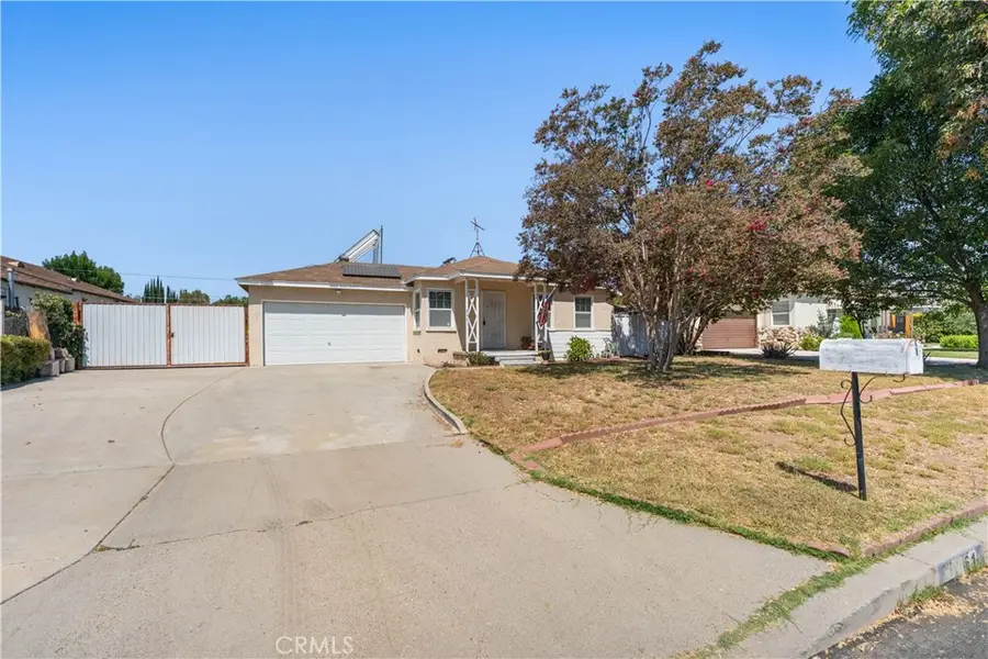 8461 Hatillo Avenue, Winnetka, CA 91306 - #2