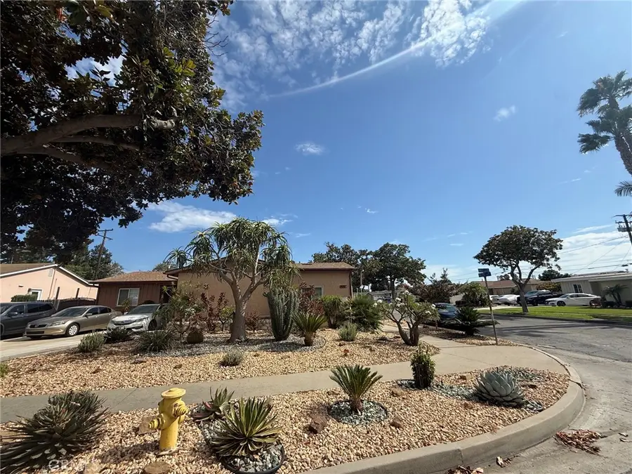 1622 W Hill, Fullerton, CA 92833 - #3