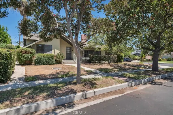 23635 Bessemer Street, Woodland Hills, CA 91367