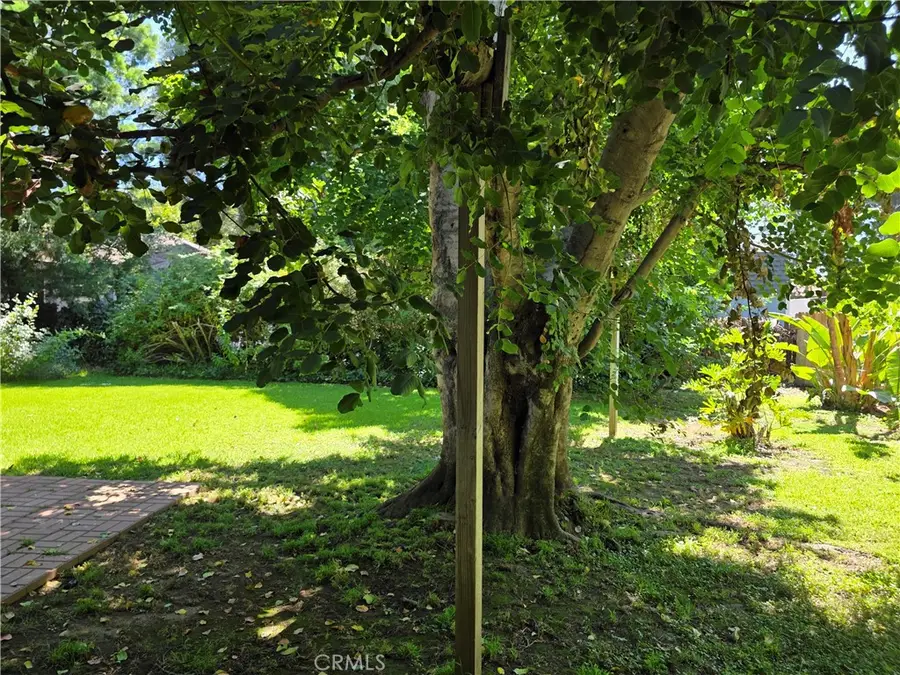 14954 Wyandotte St, Van Nuys, CA 91405 - #3