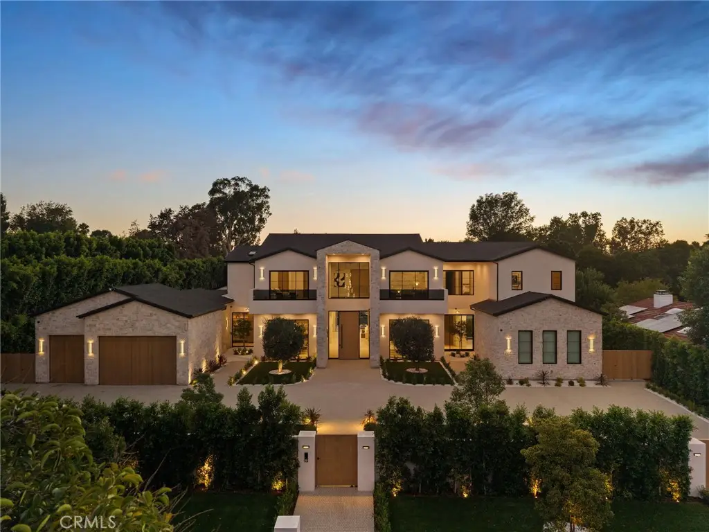 5343 Amestoy Avenue, Encino, CA 91316 - #1