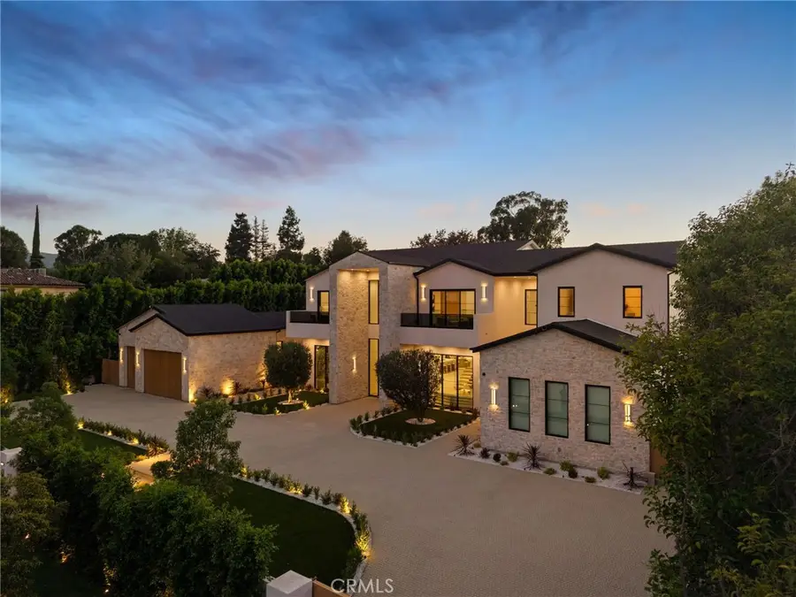 5343 Amestoy Avenue, Encino, CA 91316 - #3