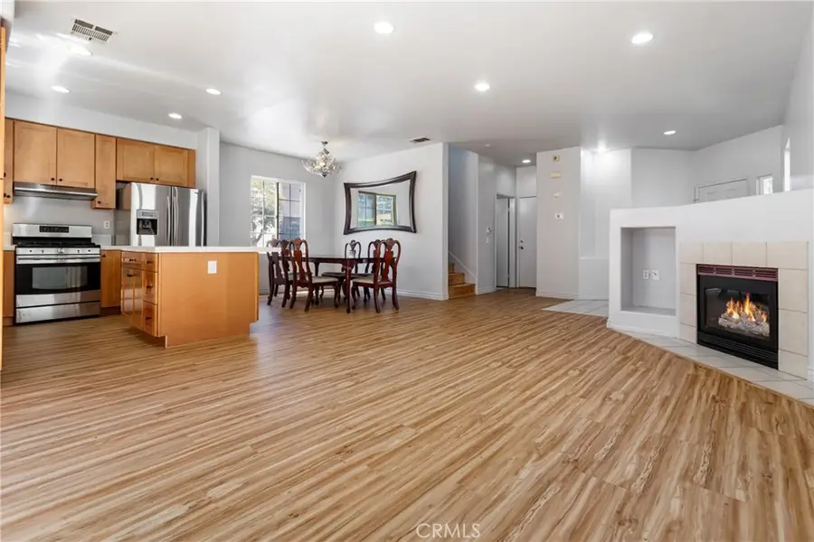 9193 Burnet Avenue, North Hills, CA 91343 - #2