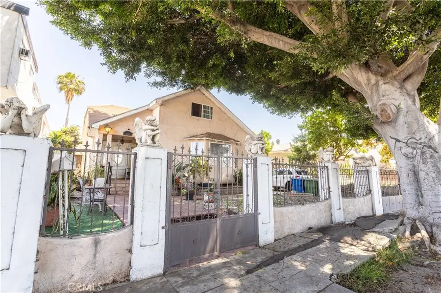 142 N Vendome Street, Los Angeles, CA 90026 - #3