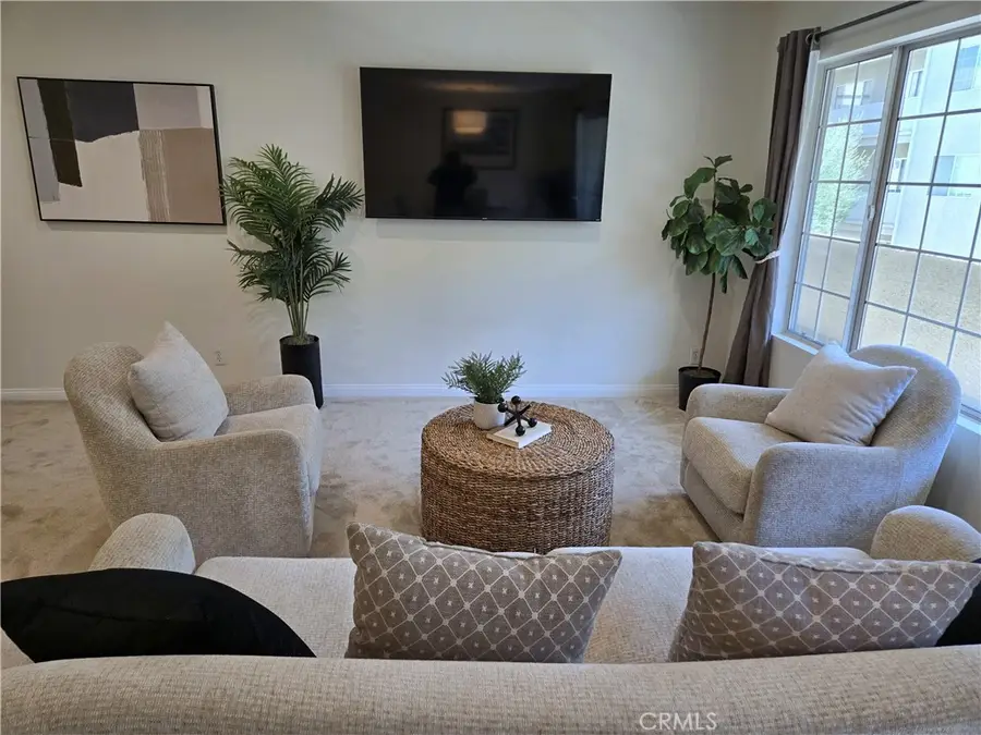 4647 Willis Avenue #220, Sherman Oaks, CA 91403 - #3