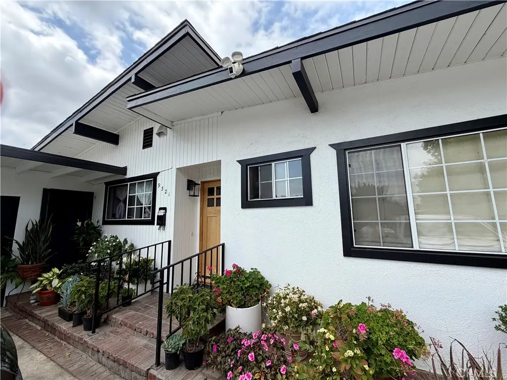 9321 Stanwin Avenue, Arleta, CA 91331 - #1