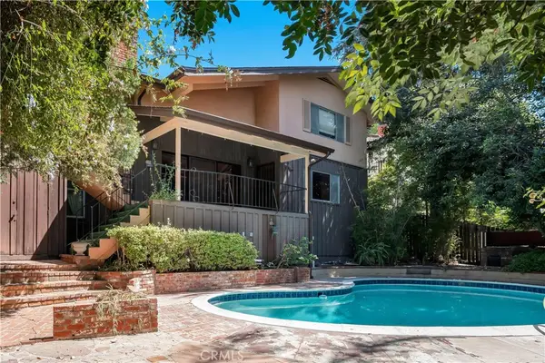 5346 Elvira Road, Woodland Hills, CA 91364