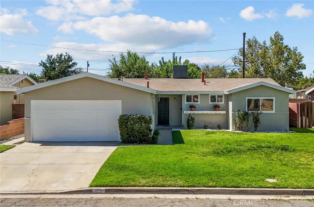 512 E Lingard, Lancaster, CA 93535 - #1