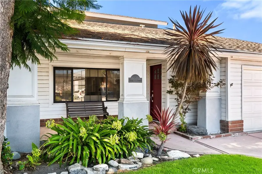 6301 Yarmouth Avenue, Encino, CA 91316 - #3