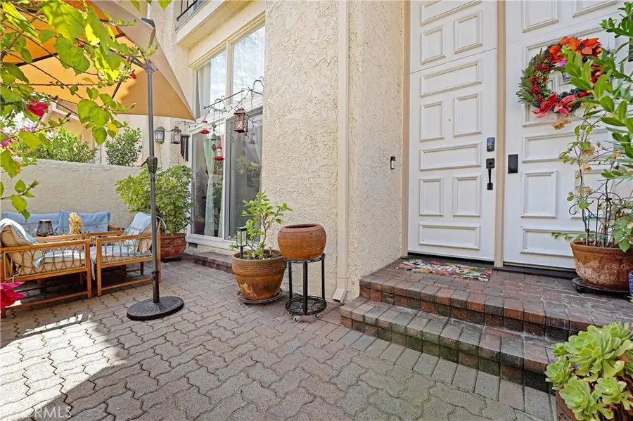 6225 Nita, Woodland Hills, CA 91367 - #2