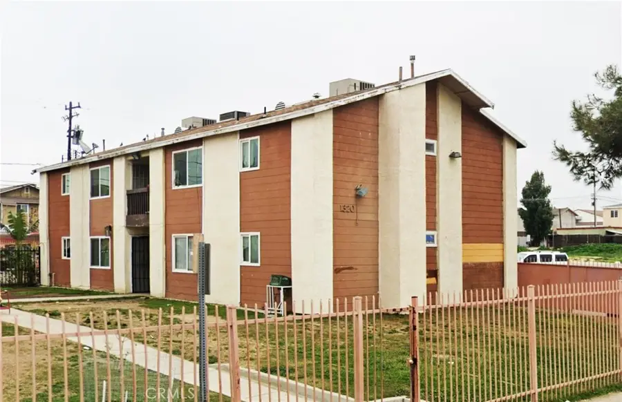 1320 Flower Street, Bakersfield, CA 93305 - #2