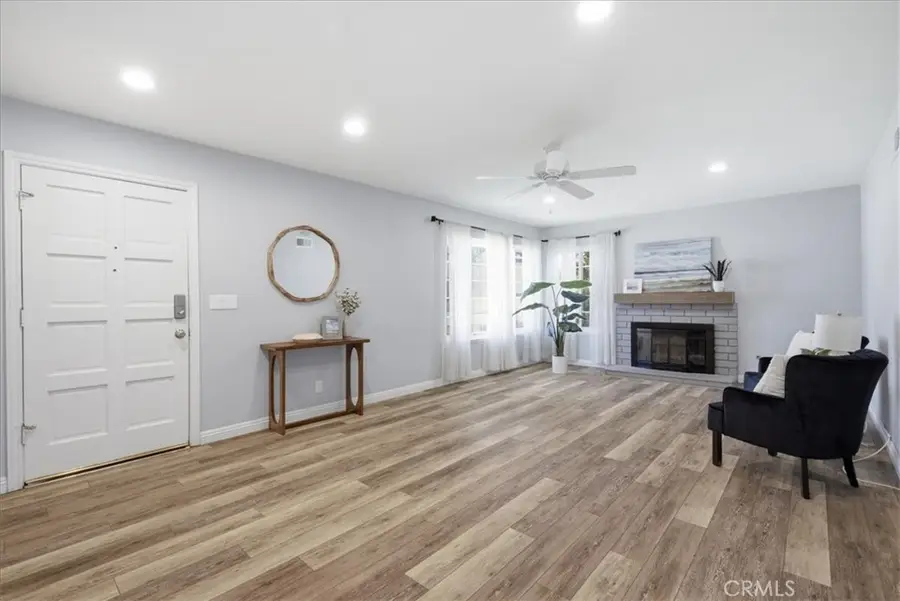 26824 Las Mananitas, Valencia, CA 91354 - #2