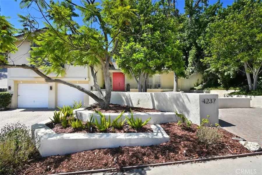 4237 Ellenita, Tarzana, CA 91356 - #2