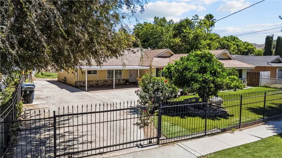 10525 Woldrich St., Sylmar, CA 91342 - #3