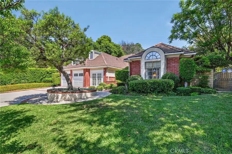 19233 Mayall Street, Northridge, CA 91324 - #2