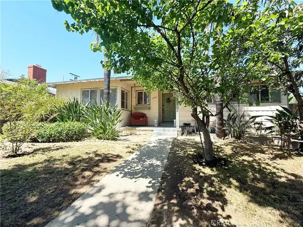 17101 Gault Street, Los Angeles, CA 91406
