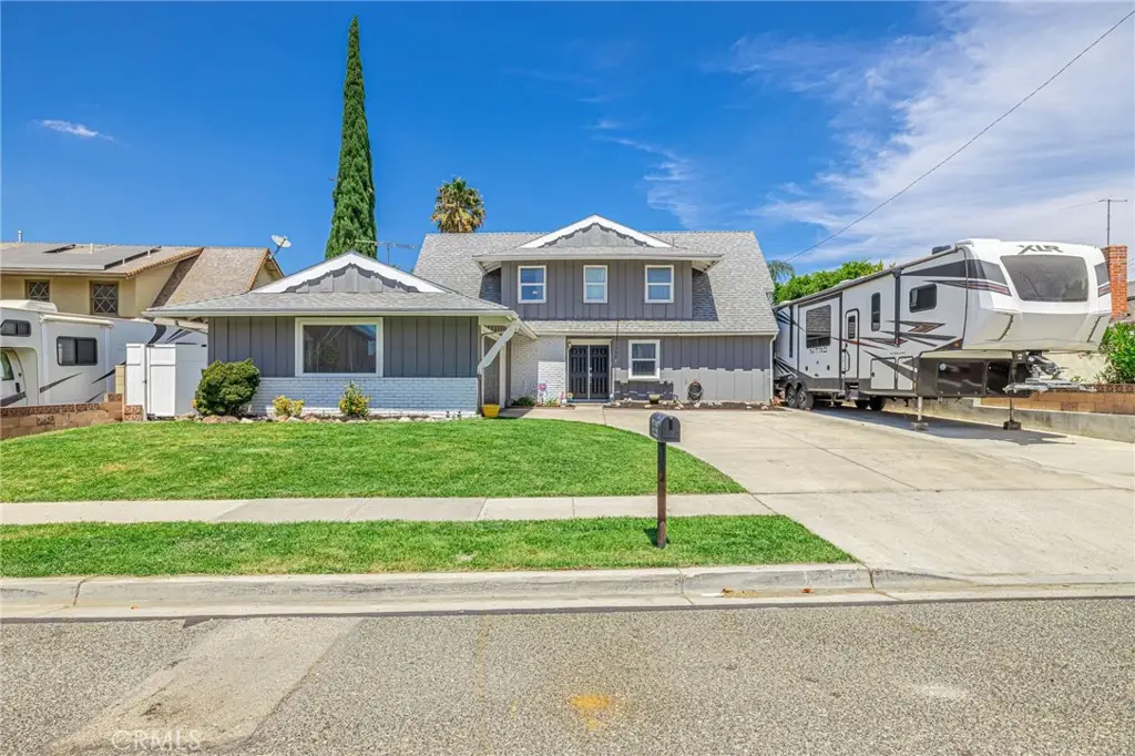 2575 Victoria, Simi Valley, CA 93065 - #1