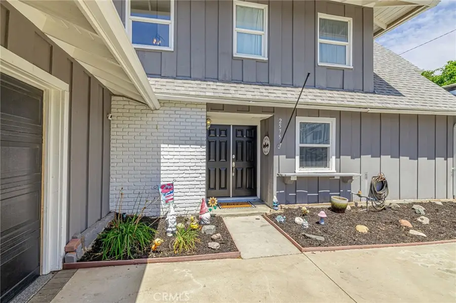 2575 Victoria, Simi Valley, CA 93065 - #2
