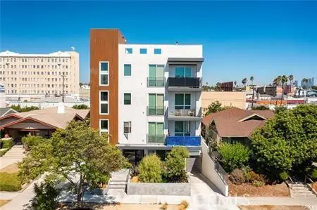 222 N Manhattan, Los Angeles, CA 90004 - #3