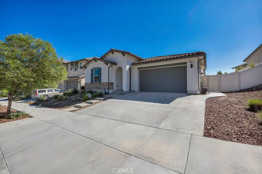 28553 Foothill, Saugus, CA 91350 - #2