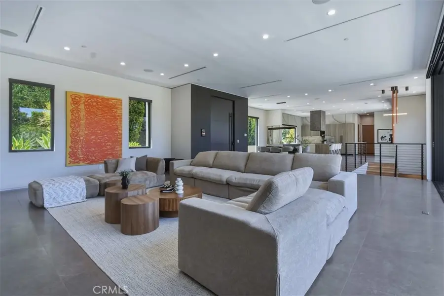 14753 Round Valley, Sherman Oaks, CA 91403 - #3