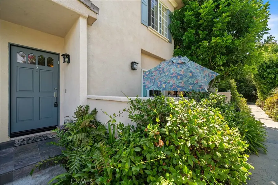 11808 Riverside Drive #3, Valley Village, CA 91607 - #3