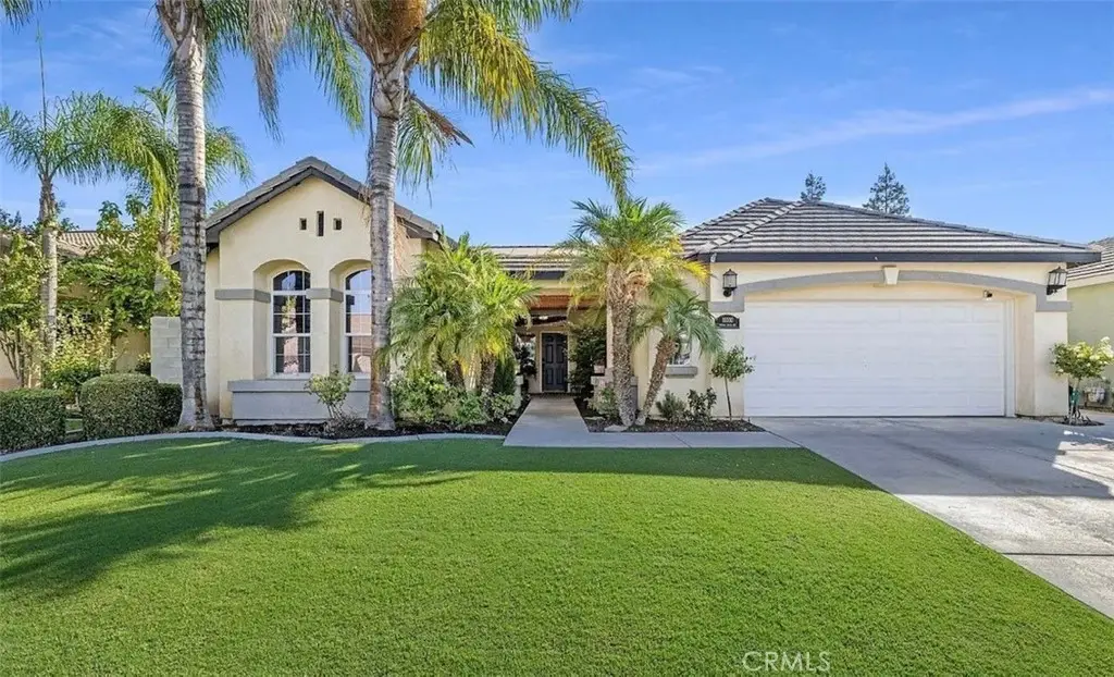 10300 Seneca Falls, Bakersfield, CA 93312 - #1