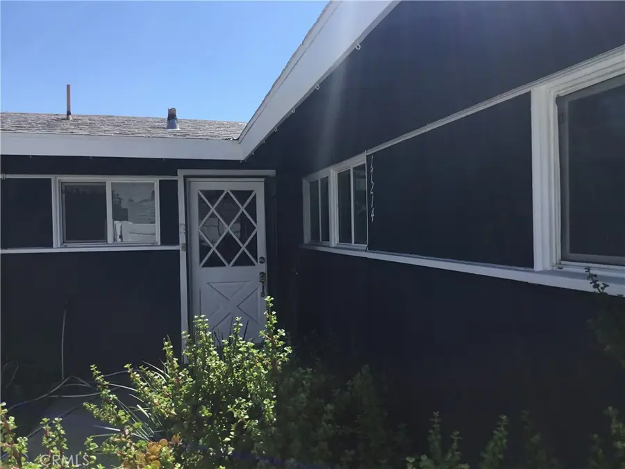 17214 Donmetz, Granada Hills, CA 91344 - #2