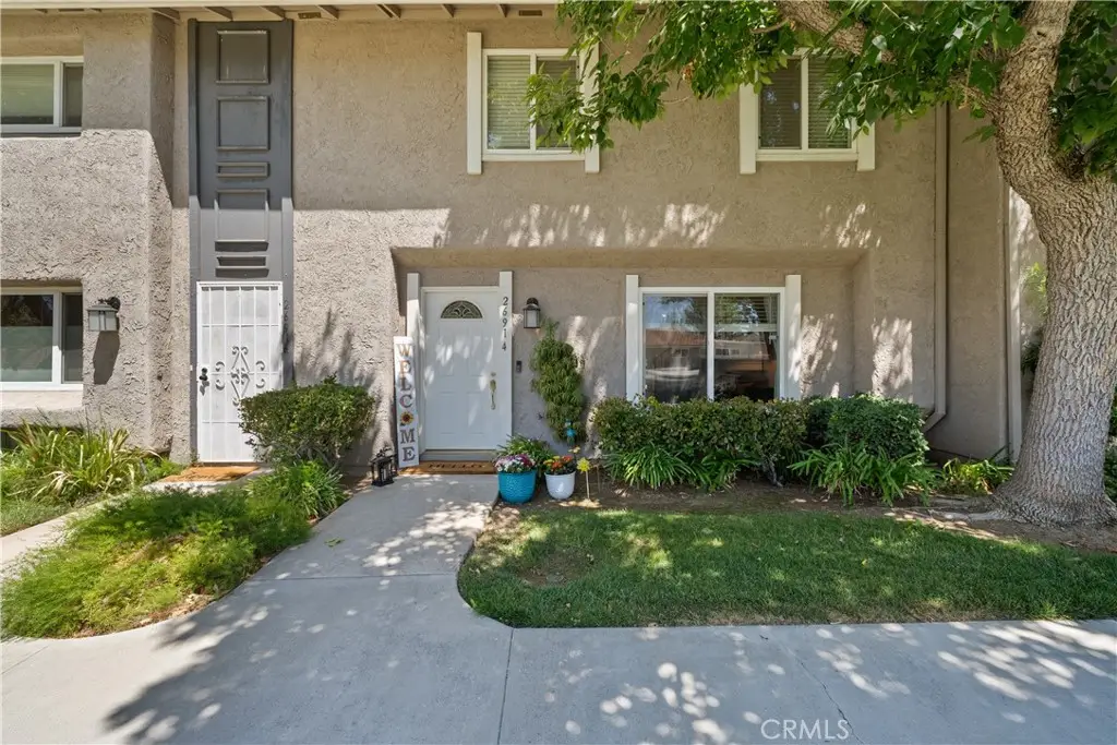 26914 Via Terraza, Saugus, CA 91350 - #1