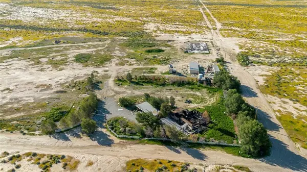3353 W Avenue C, Lancaster, CA 93536