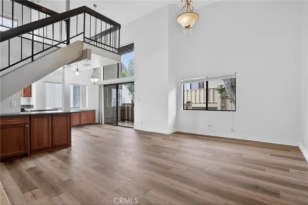 18433 Hatteras #507, Tarzana, CA 91356 - #1