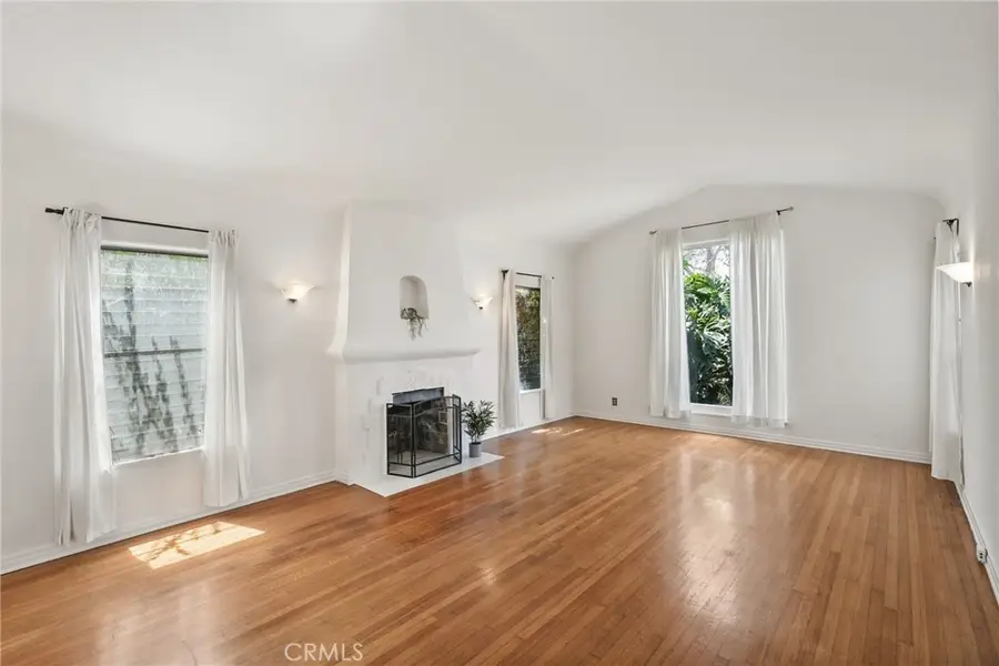 438 N Martel Avenue, Los Angeles, CA 90036 - #2