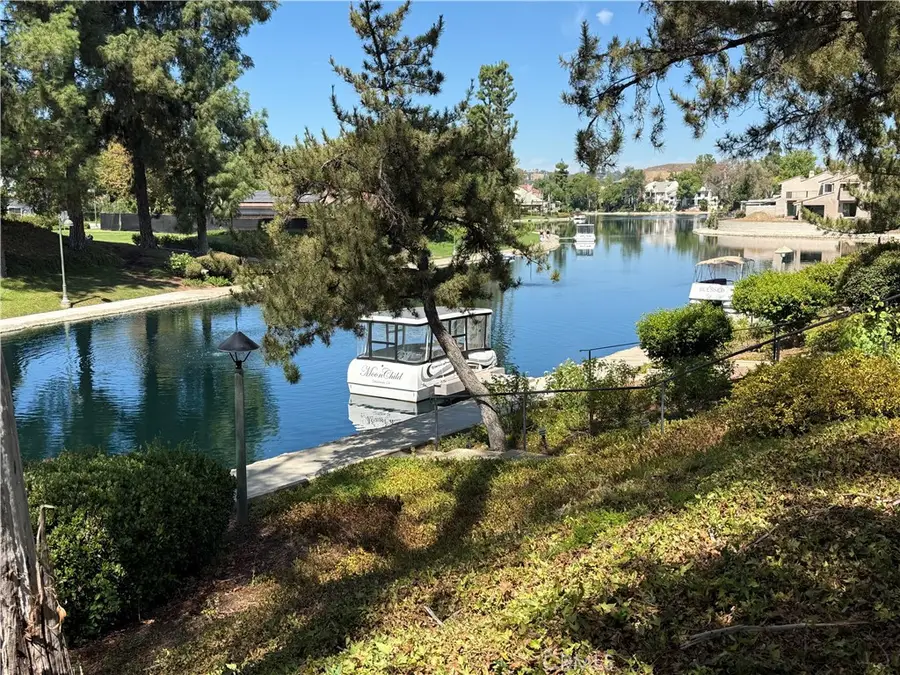 23122 Park Sorrento, Calabasas, CA 91302 - #3