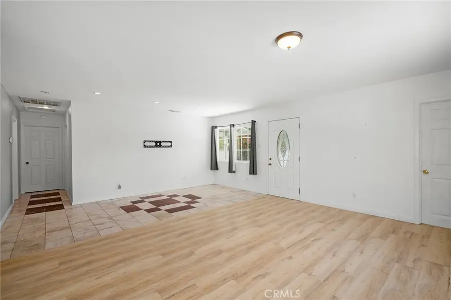 8007 Broadleaf, Panorama City, CA 91402 - #2