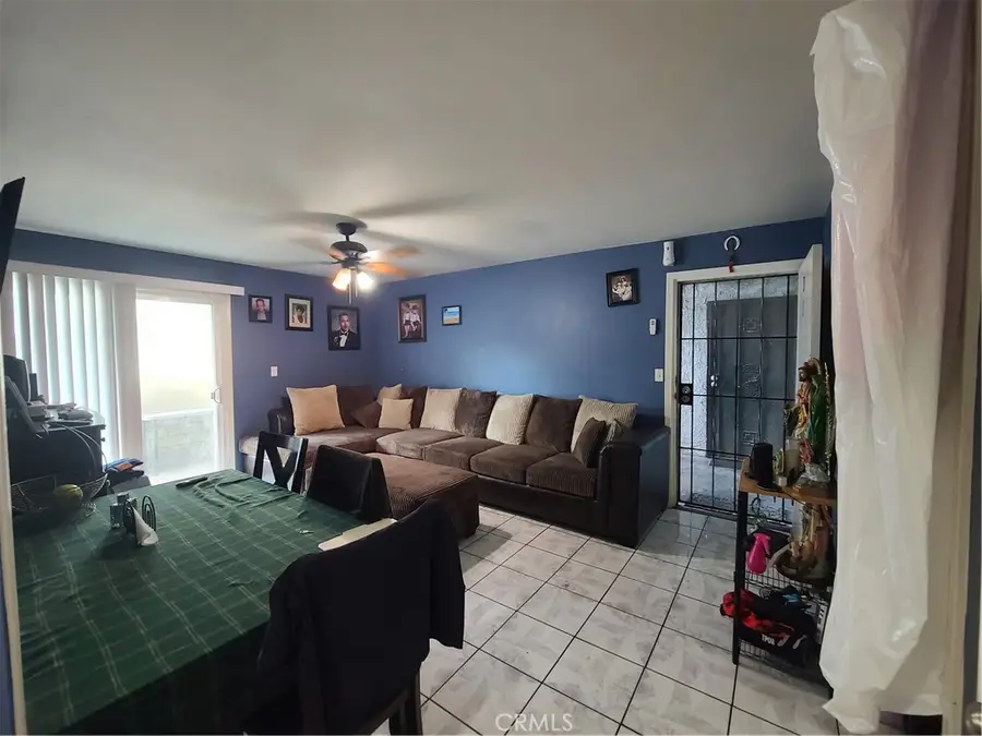 8847 Willis Avenue #D01, Panorama City, CA 91402 - #3
