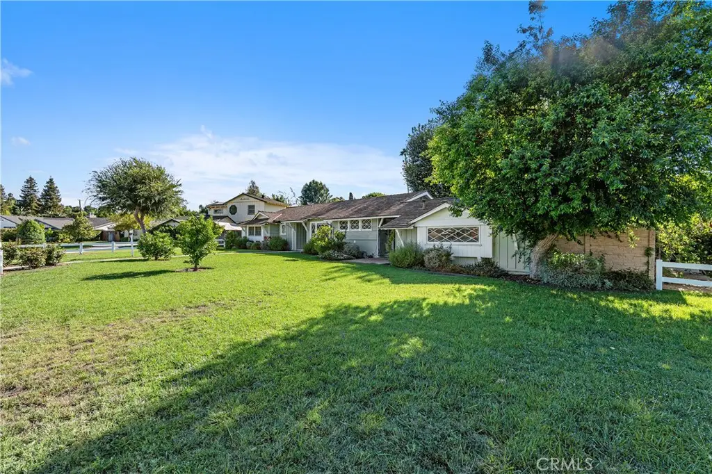 6257 Melba Avenue, Woodland Hills, CA 91367 - #1