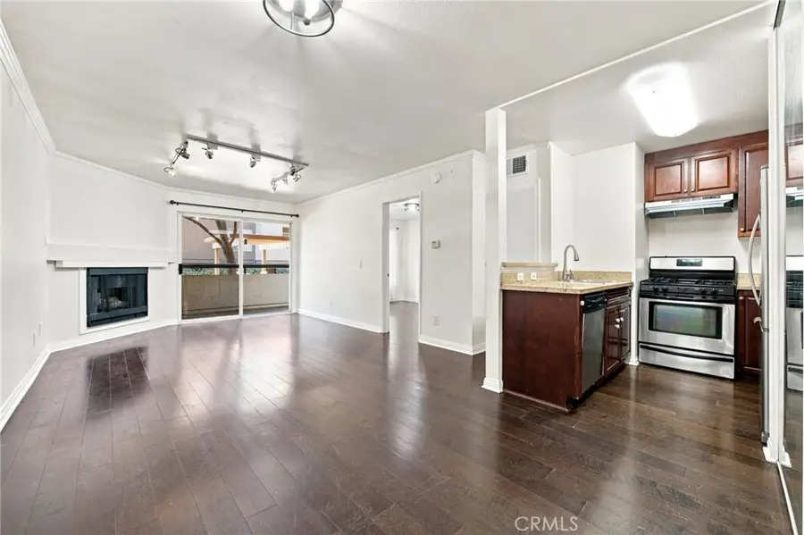 21400 Burbank #106, Woodland Hills, CA 91367 - #2