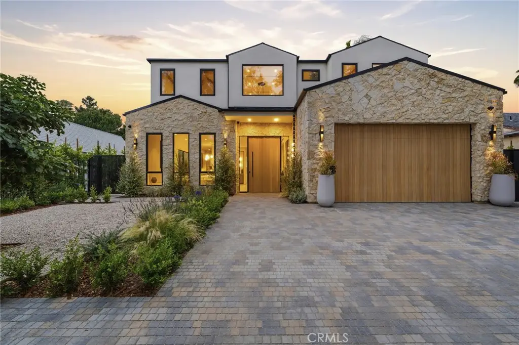 4447 Matilija, Sherman Oaks, CA 91423 - #1