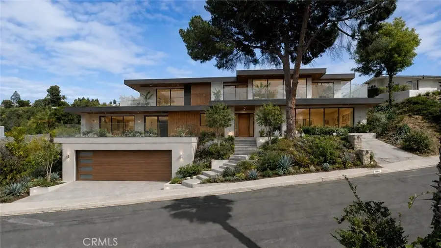 3800 Sapphire Drive, Encino, CA 91436 - #2