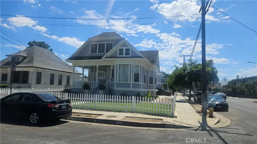 1540 W 28th, Los Angeles, CA 90007 - #2