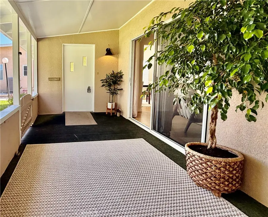 13560 Medinac Lane #102 L, Seal Beach, CA 90740 - #3